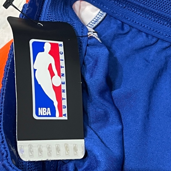 NY Knicks Nike Dri-Fit NBA Basketball Shorts New Mens Uniform Warmup - Picture 4 of 9